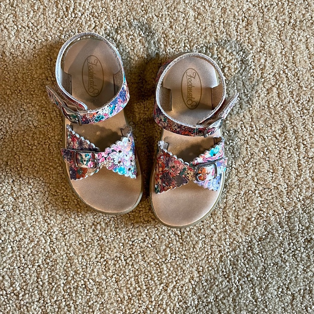 Footmates Ariel floral size 9